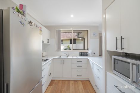 Property photo of 30/12 Denton Park Drive Rutherford NSW 2320