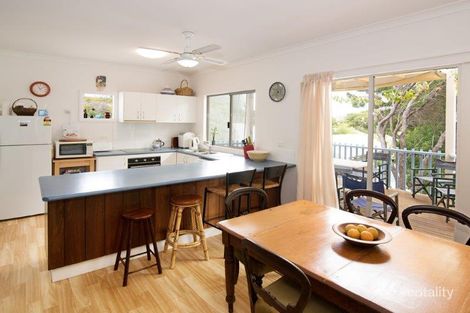 Property photo of 4 Bandicoot Close Gnarabup WA 6285