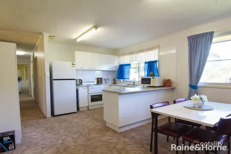 Property photo of 16 Miles Street Kepnock QLD 4670