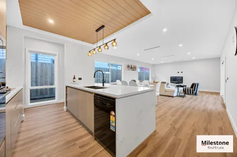 Property photo of 30 Lawler Road Eynesbury VIC 3338