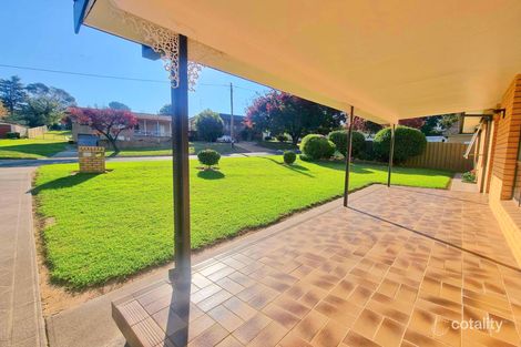 Property photo of 10 Cowper Street Young NSW 2594