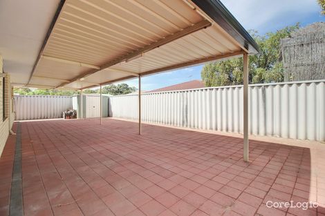 Property photo of 11 Eva Lynch Way Warnbro WA 6169