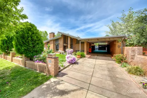 36 Hawthorn Lane, Bright, VIC 3741
