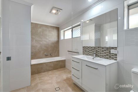 Property photo of 1/22 Nitawill Street Everton Park QLD 4053