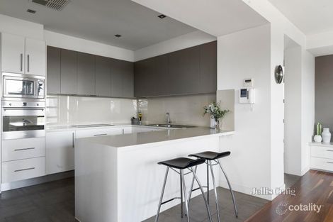 Property photo of 8/26-28 Ivanhoe Parade Ivanhoe VIC 3079