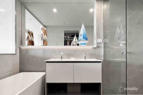 Property photo of 111/113 Landsborough Avenue Scarborough QLD 4020