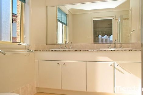 Property photo of 39 Softwood Avenue Beaumont Hills NSW 2155