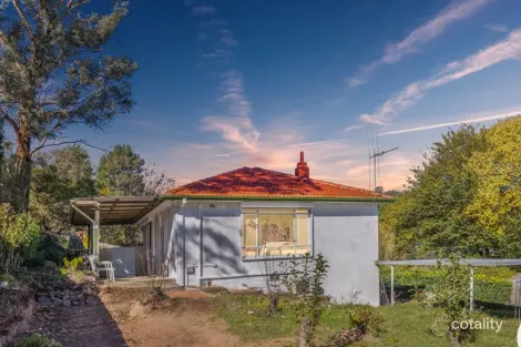 36 Elizabeth Cres, Queanbeyan East, NSW 2620