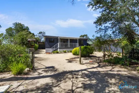 Property photo of 44 Bernadette Avenue Loch Sport VIC 3851