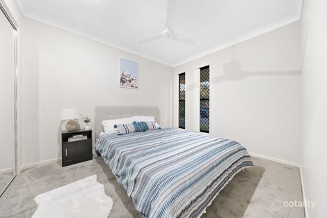 Property photo of 3 Arif Place Heritage Park QLD 4118