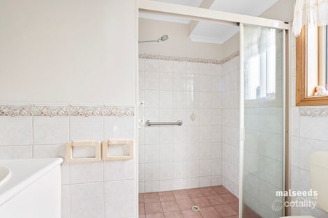 Property photo of 15 Flinders Terrace Mount Gambier SA 5290