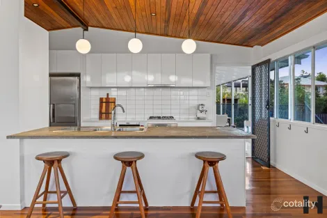 Property photo of 15 Rickston Street Manly West QLD 4179