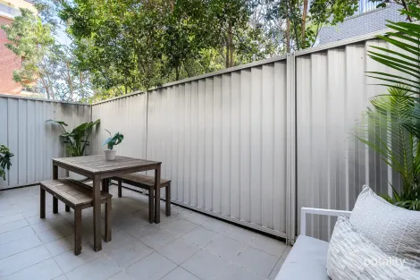 Property photo of 3/2 Porter Street Ryde NSW 2112