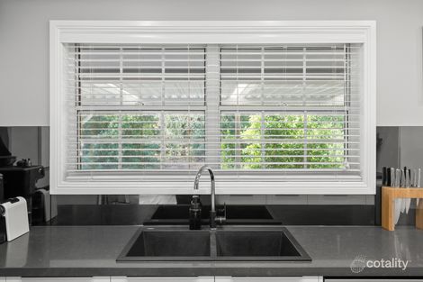 Property photo of 5 Bordeau Crescent Petrie QLD 4502