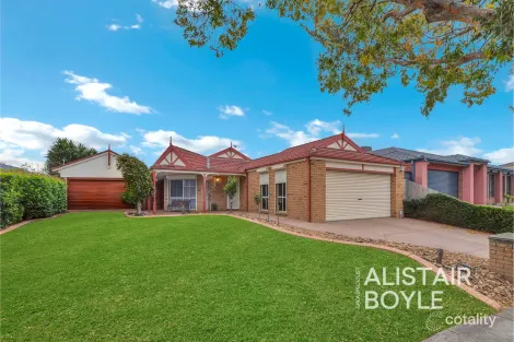 6 Dorchester Dr, Narre Warren South, VIC 3805