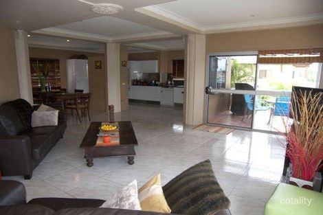 Property photo of 86 Monaco Street Broadbeach Waters QLD 4218