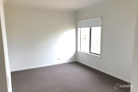 Property photo of 35 Viewside Way Point Cook VIC 3030