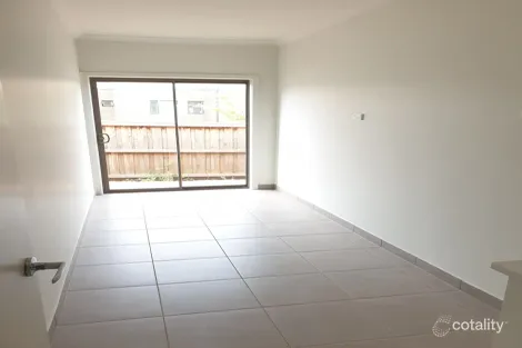 Property photo of 35 Viewside Way Point Cook VIC 3030