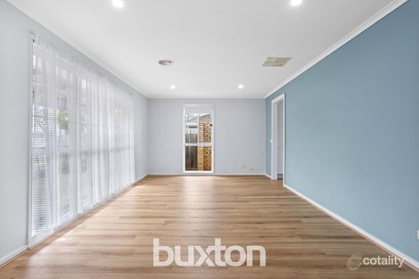 Property photo of 2/62 Field Avenue Edithvale VIC 3196