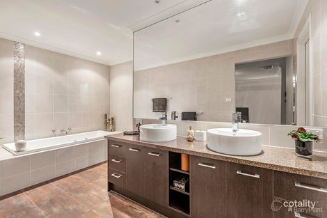 Property photo of 30 Treevalley Drive Doncaster East VIC 3109