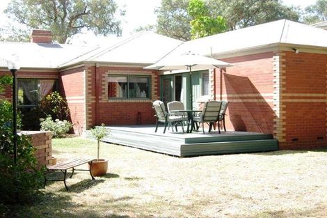 Property photo of 10 St Andrews Close Croydon VIC 3136