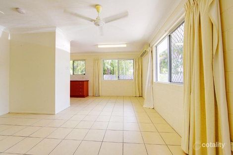 Property photo of 2/17 Leigh Street West End QLD 4810
