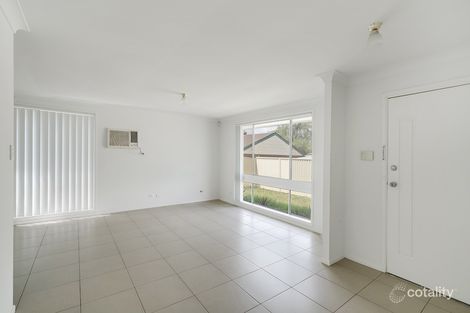 Property photo of 2/19 Colevile Place Rosemeadow NSW 2560