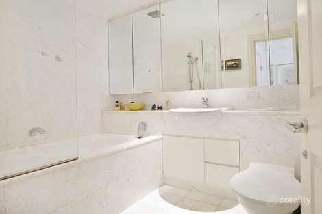 Property photo of 11B/70 Alfred Street South Milsons Point NSW 2061