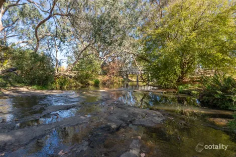 Property photo of 19 Magiltan Drive Strathbogie VIC 3666