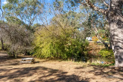 Property photo of 19 Magiltan Drive Strathbogie VIC 3666
