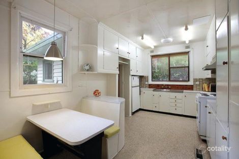 Property photo of 44 Dudley Parade Canterbury VIC 3126