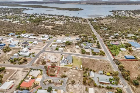1/2 Benson Ave, Coffin Bay, SA 5607