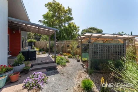 Property photo of 9/3 Bowick Street Wynyard TAS 7325
