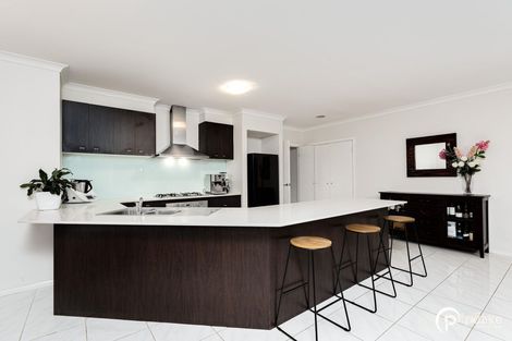 Property photo of 3 Chelsea Crescent Berwick VIC 3806