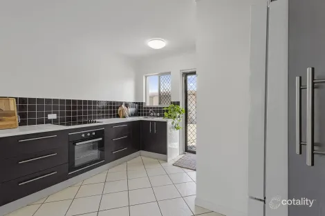 Property photo of 2/59 Neerim Drive Mooloolaba QLD 4557