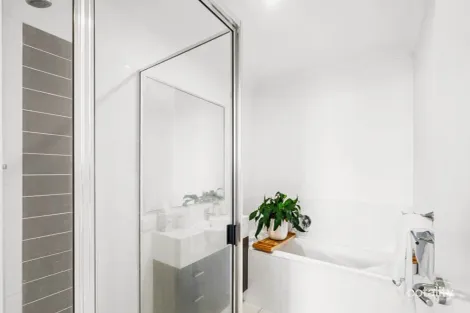 Property photo of 35 Hermitage Drive Eimeo QLD 4740