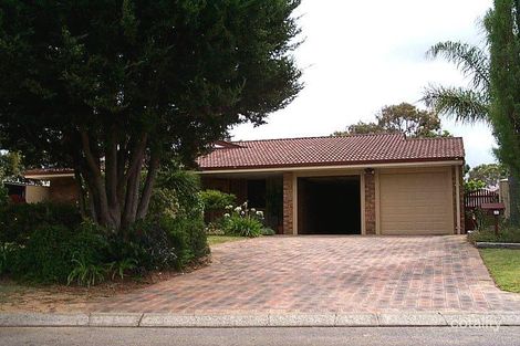 17 Elderberry Cir, Halls Head, WA 6210
