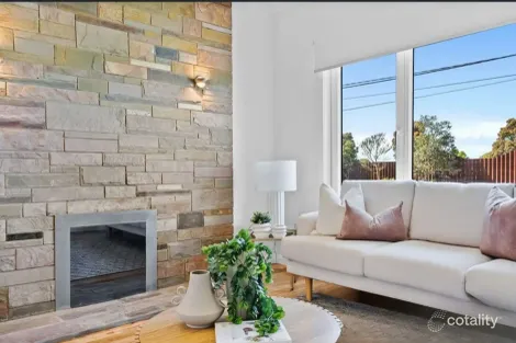 Property photo of 272 Forrest Street Ardeer VIC 3022