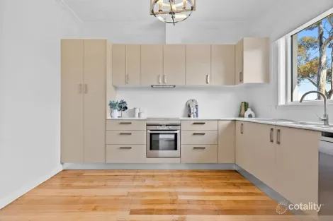 Property photo of 272 Forrest Street Ardeer VIC 3022