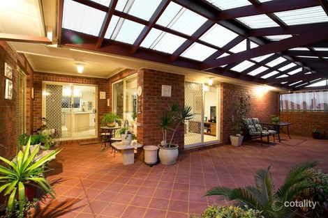 Property photo of 11 Nightingale Crescent Berwick VIC 3806