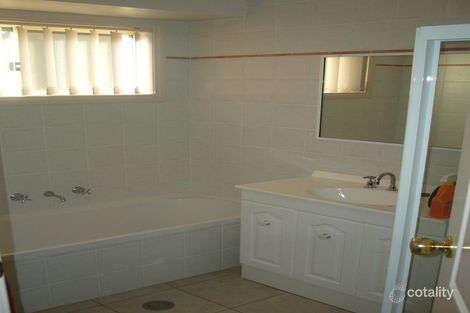 Property photo of 2C Fonte Place Griffith NSW 2680