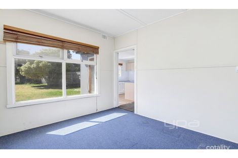 Property photo of 2 Vellvue Avenue Tootgarook VIC 3941