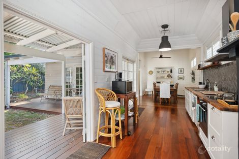 4 White St, North Fremantle, WA 6159