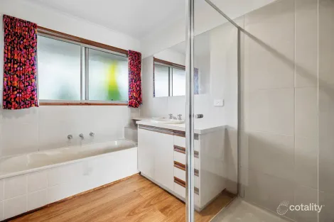 Property photo of 15 Gray Street Lismore VIC 3324
