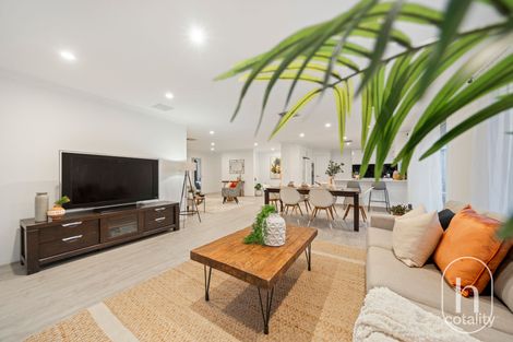 21 James Gilmour Way, Darch, WA 6065