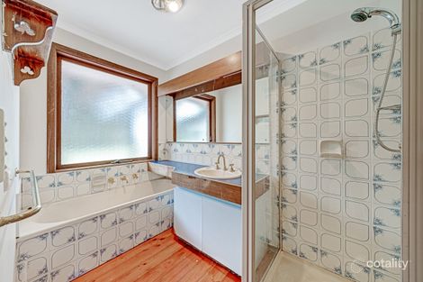 Property photo of 37 Endeavour Drive Cranbourne North VIC 3977
