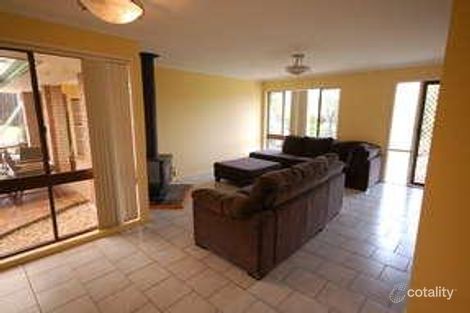 Property photo of 7 Cowal Court Petrie QLD 4502