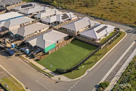 Property photo of 1 Flat Pea Deebing Heights QLD 4306