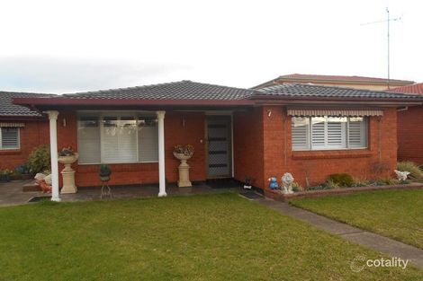 7 Tulip Pl, St Clair, NSW 2759