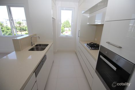Property photo of 422/2 Palm Avenue Breakfast Point NSW 2137